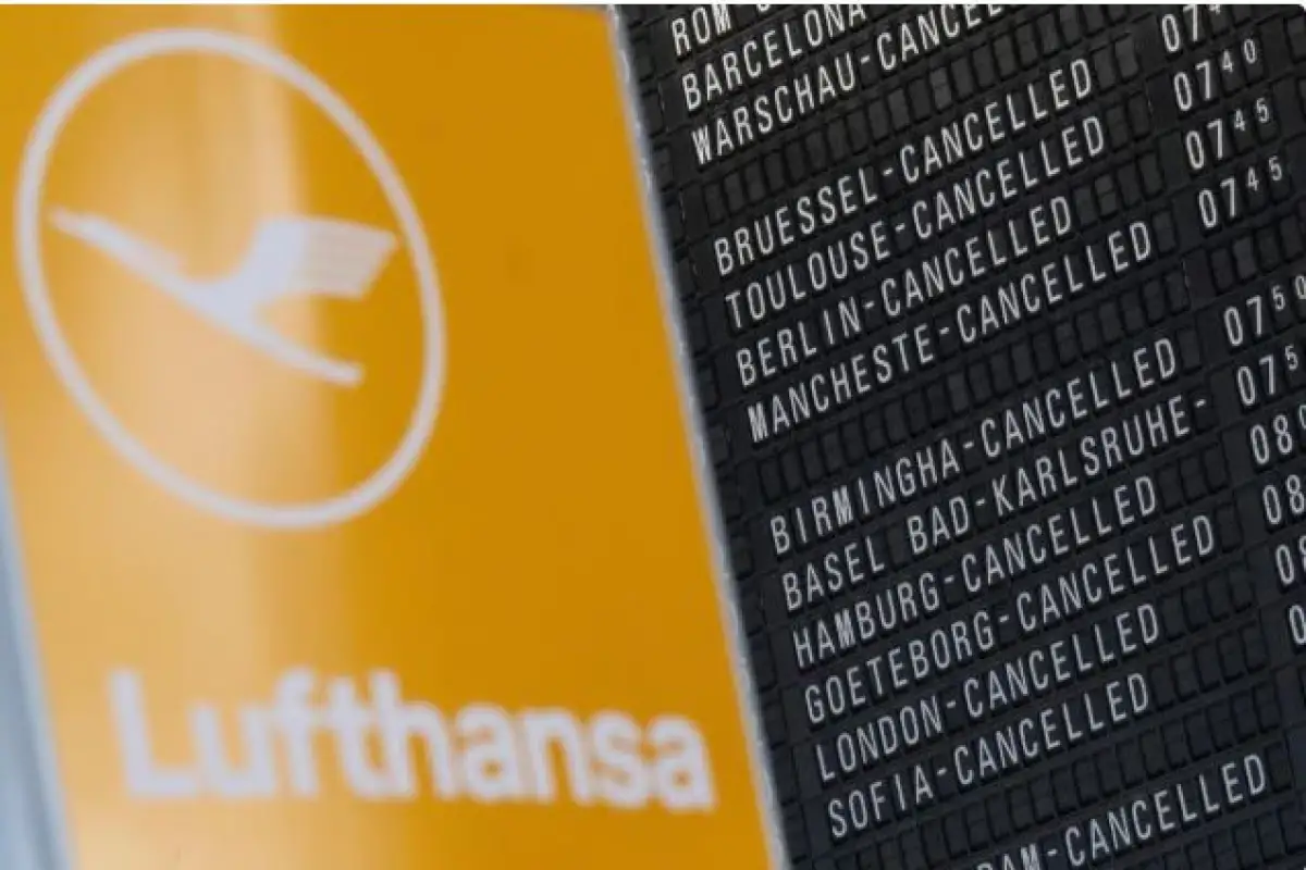 عاجل: شركة طيران عالمية شهيرة تعلن وقف كامل لرحلاتها الى الرياض وجدة بشكل نهائي وخبراء يكشفون السبب