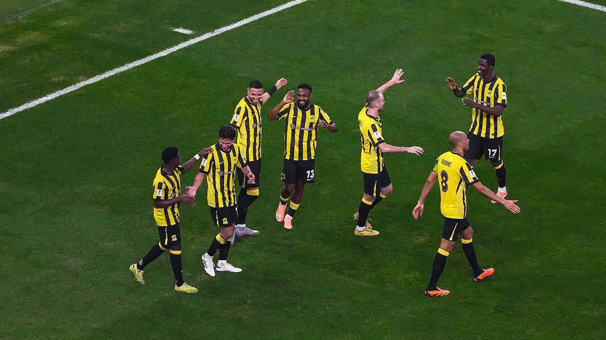 عاجل: الاتحاد يفقد دعم بقيمة 120 مليون ريال ومصادر في ادارة النادي تكشف عن الخطة البديلة