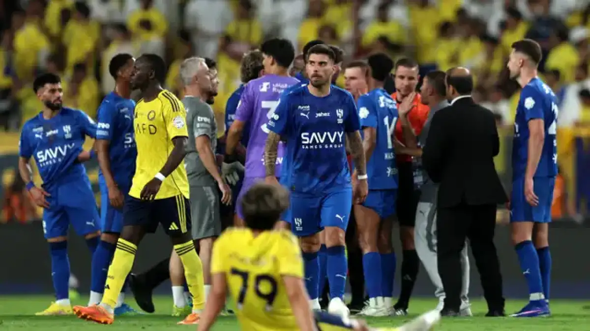 القصة الكاملة لأموال الهلال التي طلبها ضمك لاسقاط النصر وكواليس صادمة عن ما يحاك ضد العالمي