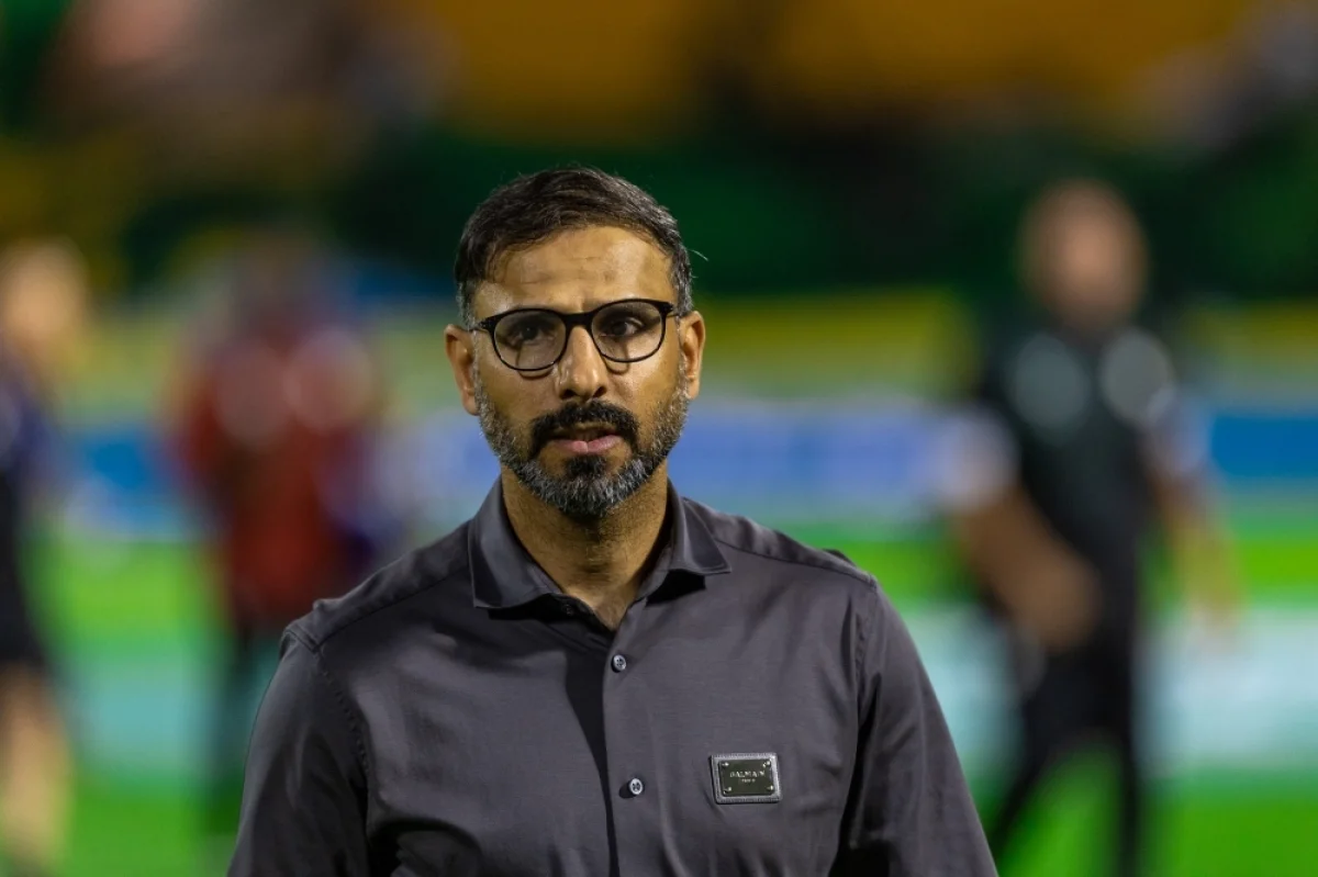 الاتفاق يتلاعب بمصير بن زكري والشهري يستلم كرت الجوكر