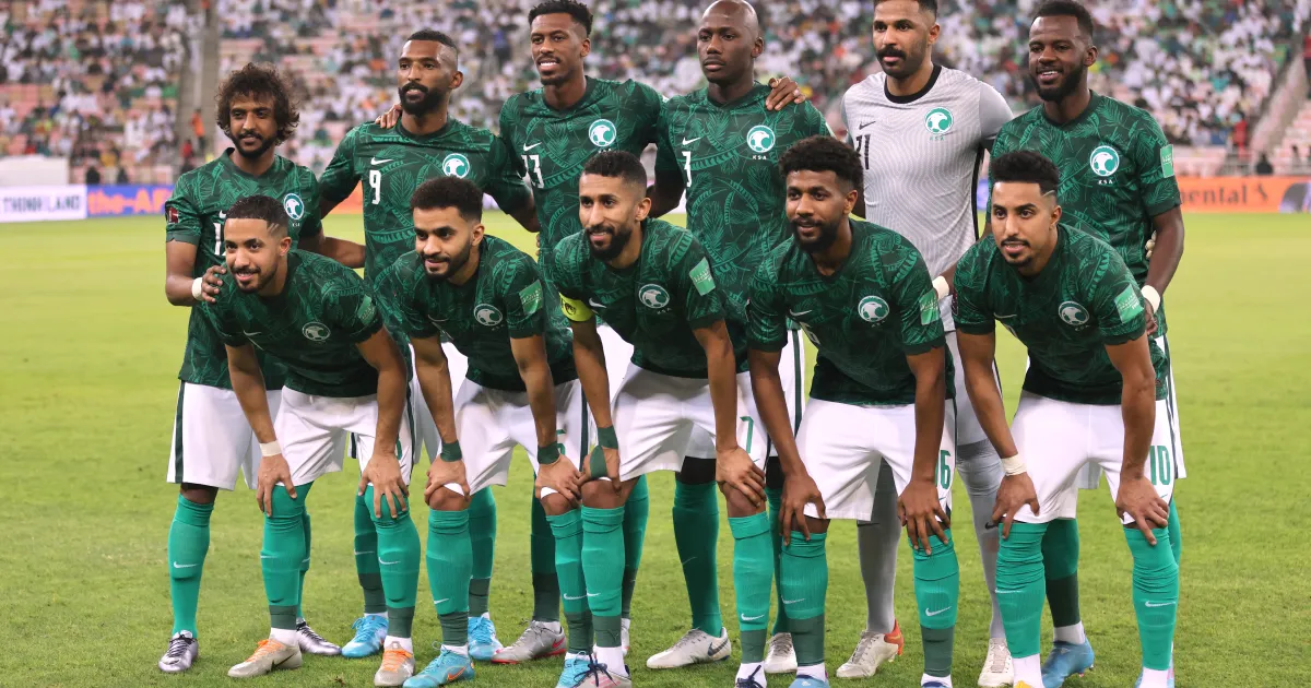 تسريب قائمة رينارد للمنتخب المشارك في كأس العالم تقود جماهير الاخضر للجنون لسبب غير متوقع 