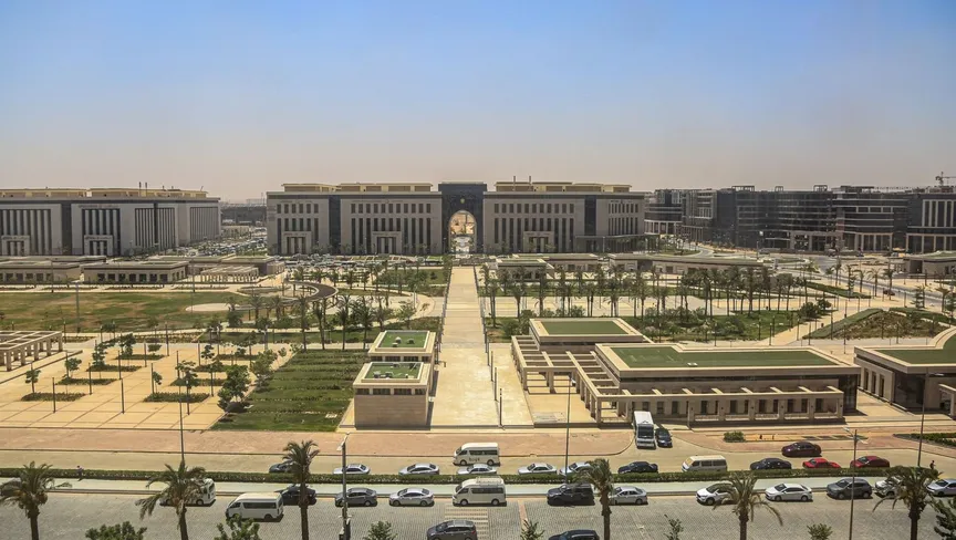 السعودية ومصر تتفقان على فتح مسار جوي جديد ينهي الزحام على خط القاهرة  - جدة