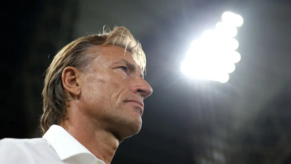 رينارد بعيد عن مواجهة الاخضر القادمة بقرار رسمي 