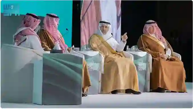 كم متوسط أعمار السعوديين في 2025؟