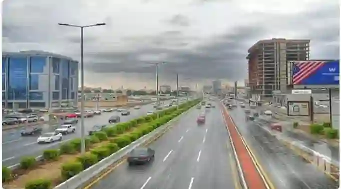 ساعات صعبة من الصقيع والضباب والرياح العاصفة على هذه المناطق في السعودية