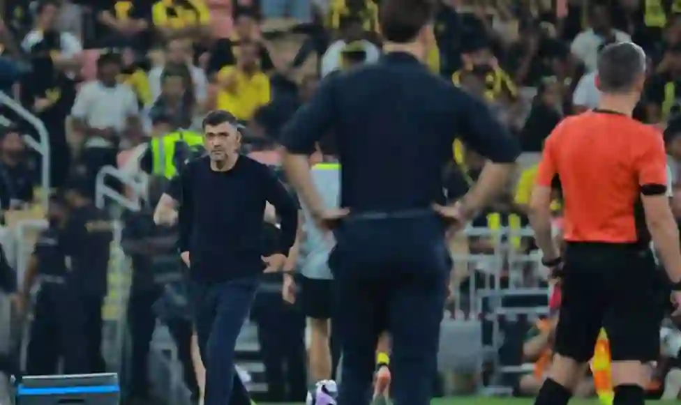 كونسيساو يرمي خسارة الديربي على شماعة غريبة 