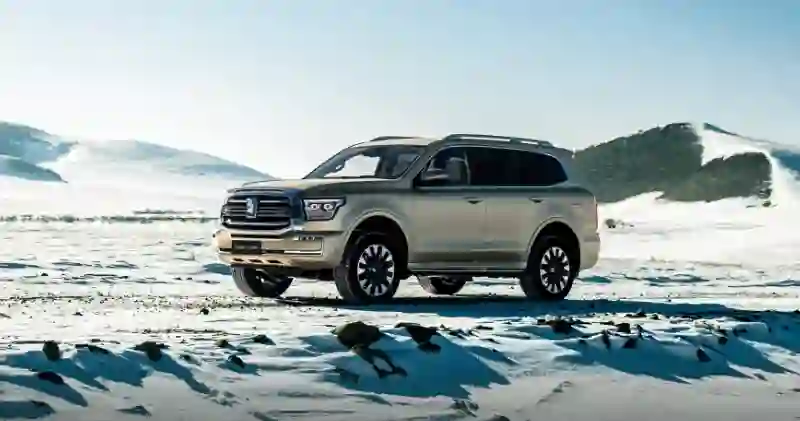 وصول السيارة الصينية التي تنافس بفخامتها تويوتا لاندكروزر 2025 