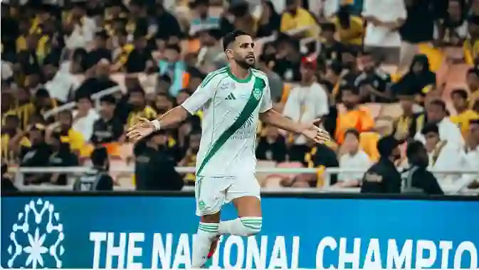 شفرة رياض محرز التي كسرت الاتحاد في ليلة الديربي الكبير في مواجهة لن تنسى 