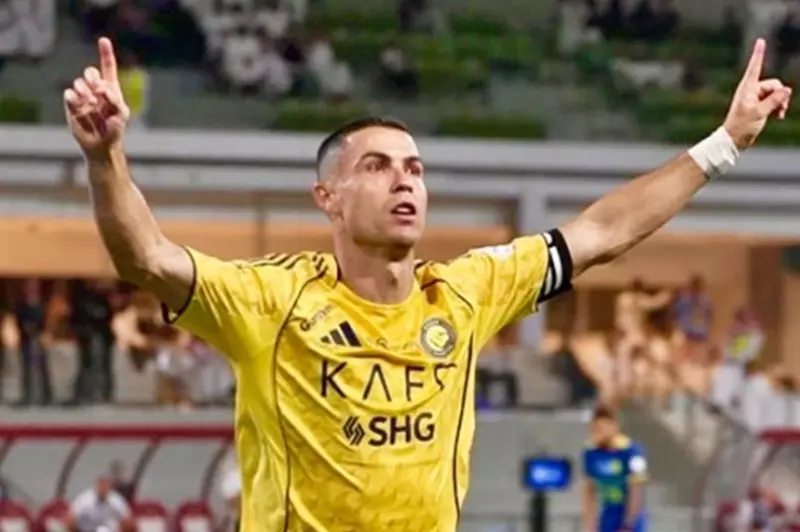 رونالدو يعلن نهاية مشواره الكروي ويكشف عن خطته المستقبلية في السعودية 