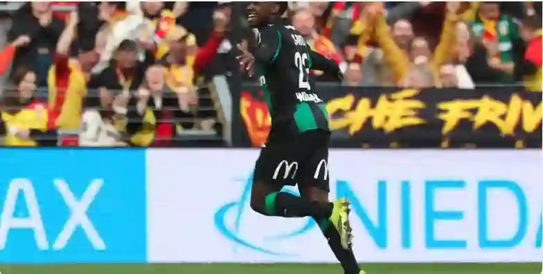 صحف اوربية تكشف عن قرار صادم يتلقاه سعود عبد الحميد من لانسن 