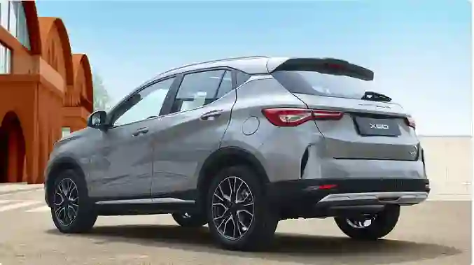 سيارة صينية تحتل المرتبة الأولى بين الأكثر مبيعات للنساء في السعودية 