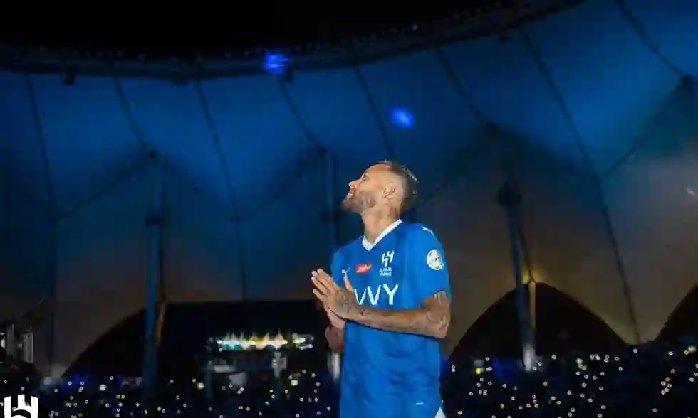 الهلال يكشف أرقام مرعبة عن النزيف المالي بسبب نيمار 