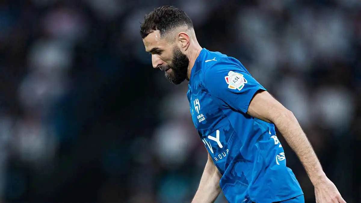 أول الغيث قطرة وبداية مشاكل بنزيما في الهلال التي حذر منها الاتفاق 