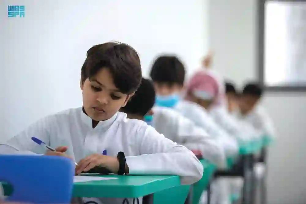 التعليم تستجيب لمطالب أولياء الأمور وتتخذ قرارها الحاسم حول إجازة يوم التأسيس والاختبارات 