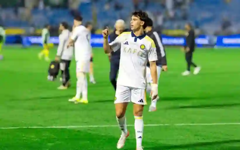 جيسوس يعلن مغادرة السعودية