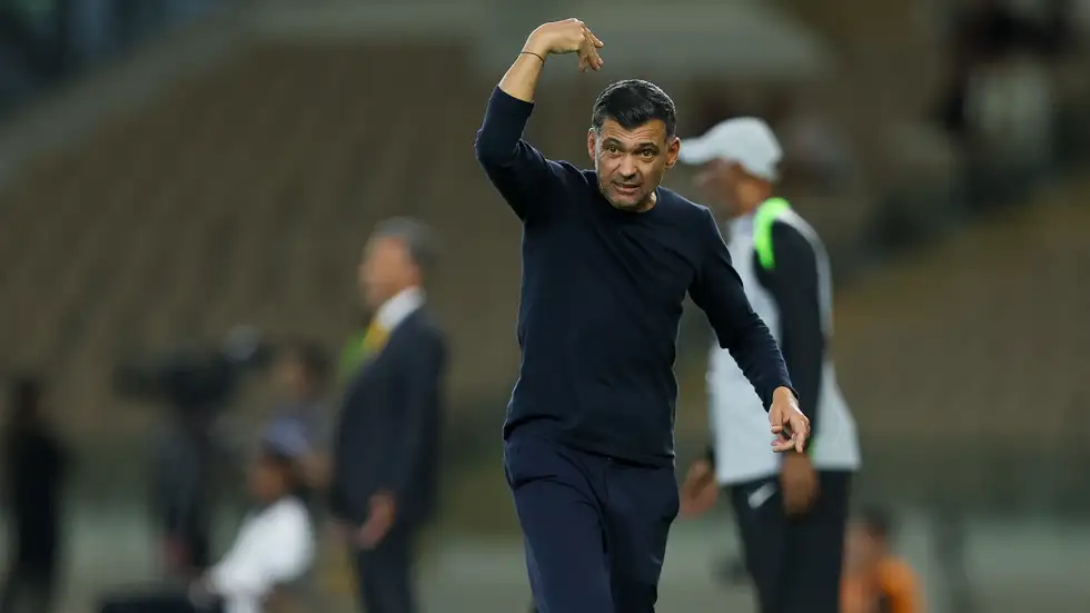 كونسيساو في وضع صعب بسبب 22 مقابل 1