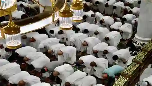 مواعيد صلاة التراويح في الرياض لشهر رمضان 1447