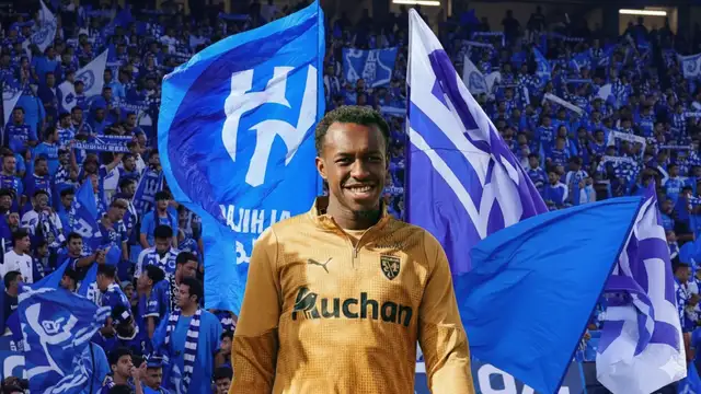 صحفي يحرج سعود عبد الحميد حول العودة لدوري روشن