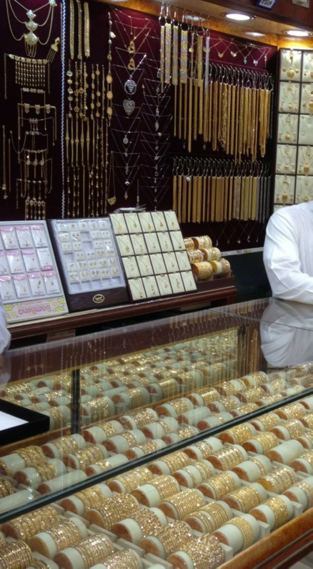 سعر الذهب في السعودية يتسبب في كارثة لعروس في ليلة زفافها