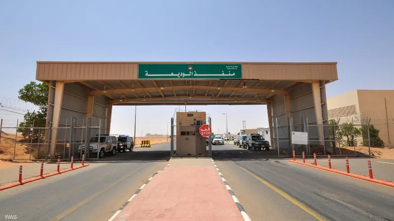 إغلاق جديد لحركة التنقل بين السعودية واليمن عبر منفذ الوديعة