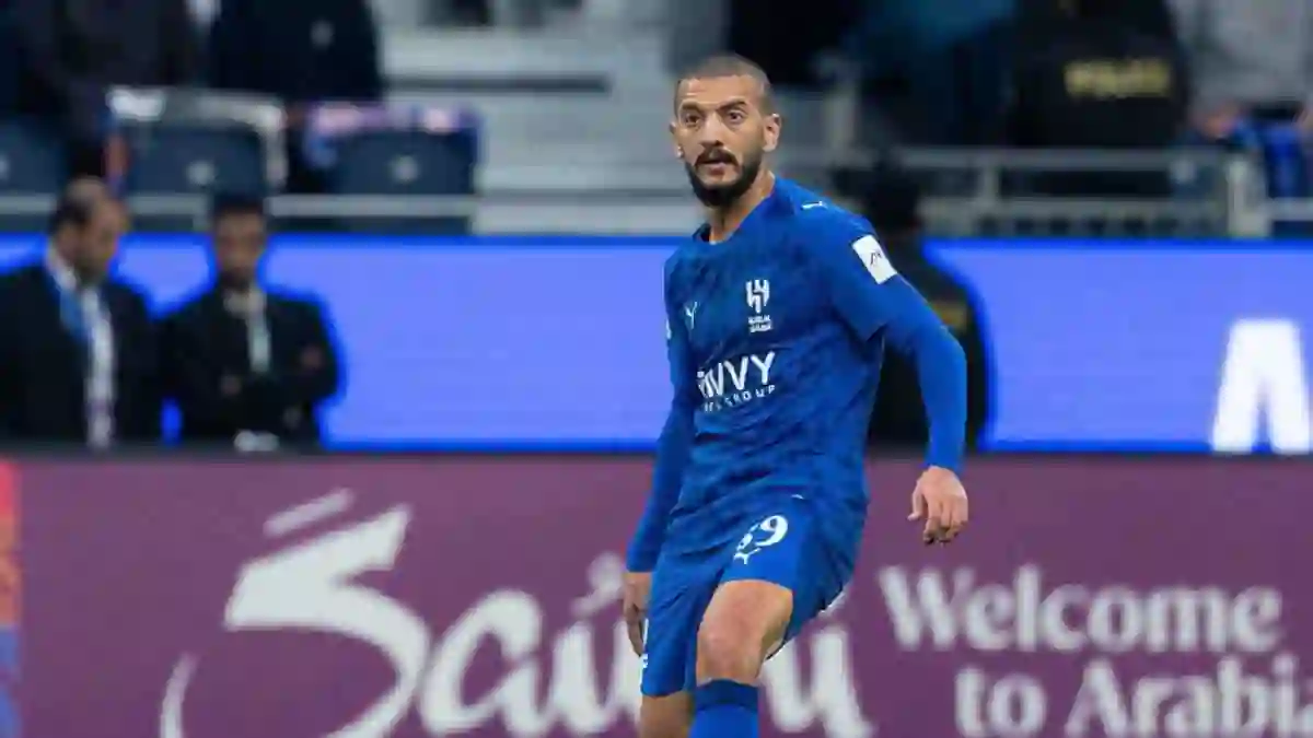 نجم الهلال المدلل يعلن التمرد ويضع ثلاث رسائل نارية في صندوق بريد إدارة النادي