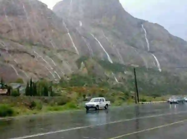 عواصف مطرية ورياح قوية على نجران حتى مساء الأحد 